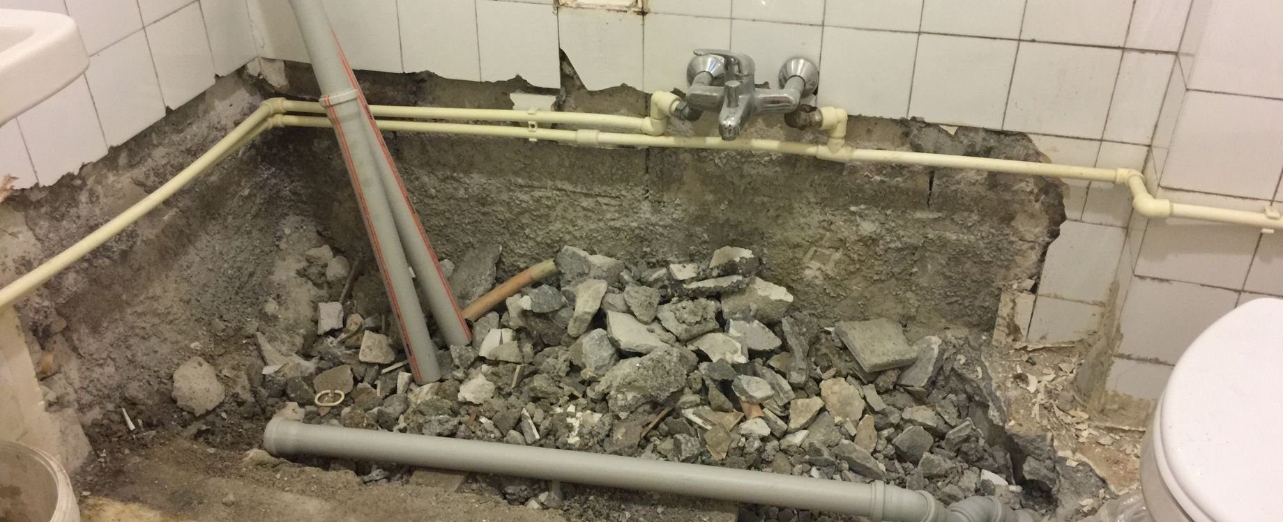 bathroom fitter near me KT1 1QJ